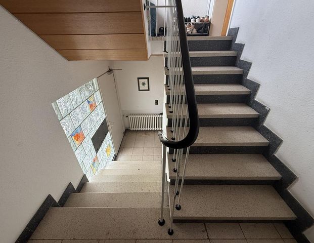 Geräumige 3 Zimmer Wohnung mit Balkon in Refrath - Foto 1