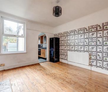 3 bedroom terraced house to rent - Photo 3