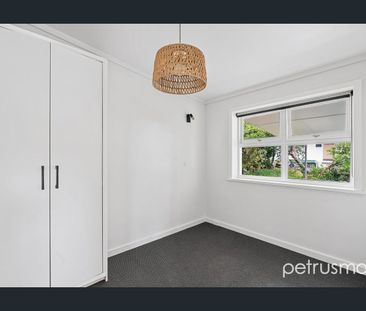 Low Maintenance Two Bedroom Unit - Photo 6