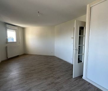 Location Appartement 2 pièces 50m² - Photo 4