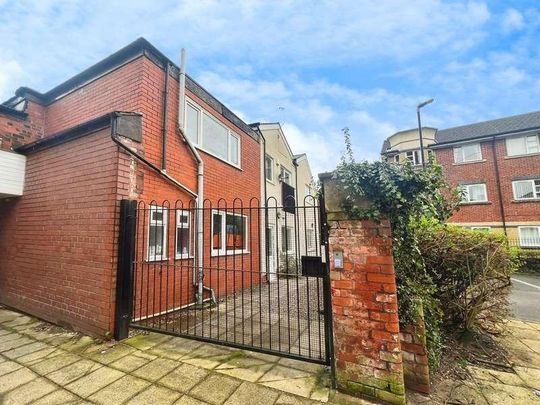 Silverwell Street, Bolton Town Centre, Bolton, BL1 - Photo 1