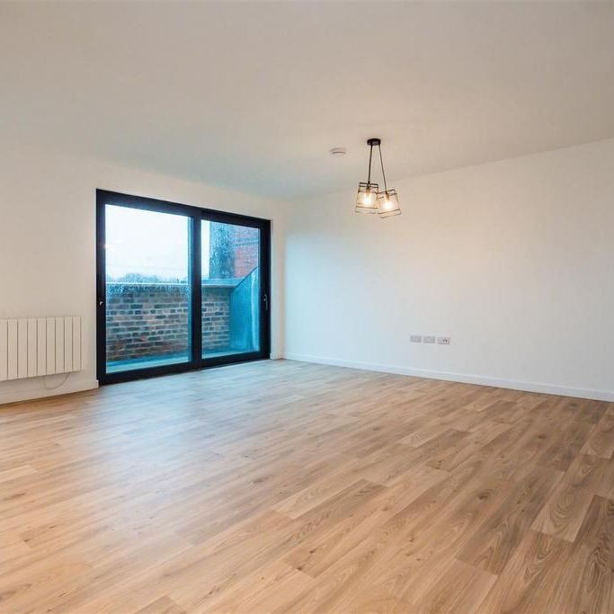 3 bedroom penthouse to rent - Photo 1