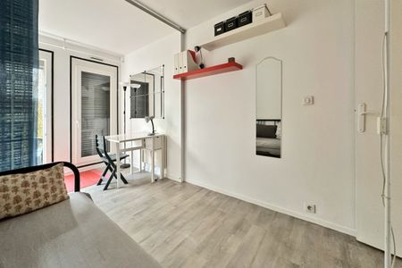 Nanterre Préfecture : Studette de 19,30 m2 meublée et équipé - Photo 5