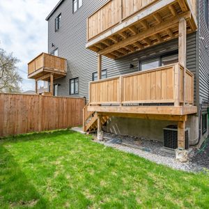 For Lease - 383 Brant Street Unit# #2, Vanier and Kingsview Park, Ontario - Photo 3