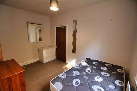 Rosebery Terrace, City Centre, Bristol, BS8 - Photo 2