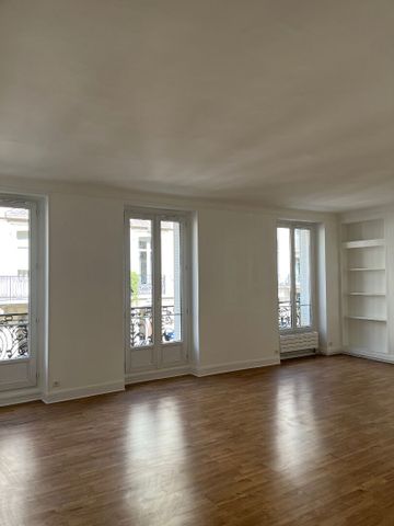 Location Appartement 5 pièces 103m² - Photo 3