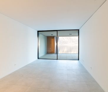 BISSONE – ESCLUSIVO 2.5 LOCALI CON TERRAZZA VISTA LAGO - Foto 4