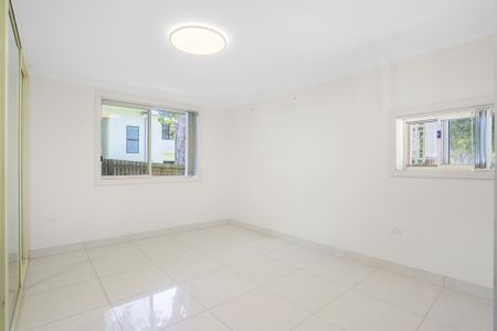 Charming Home in Prime Location - Photo 4