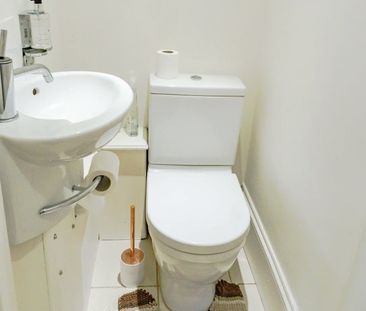 Room in a Shared House, Brookville Road, SW6 - Photo 4