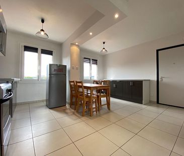 Location Appartement 3 pièces 57m² BESANCON 25000 - Photo 2