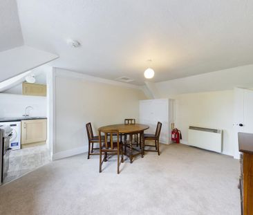 2 bedroom detached house to rent - Photo 2