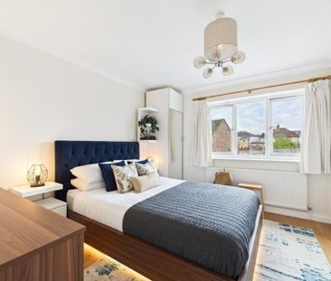 2 bedroom semi-detached house to rent - Photo 2