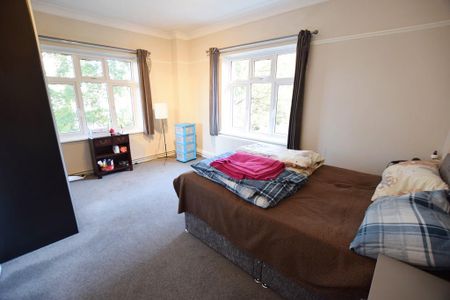 Pine Grange Bath Road, BH1, Bournemouth - Photo 5