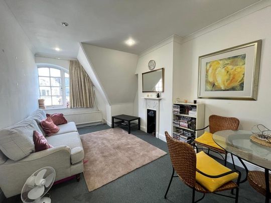 1 bedroom flat to rent - Photo 1