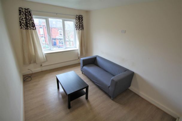 Pennington Court, Delph Lane, Woodhouse, LS6 2RW, Leeds - Photo 1