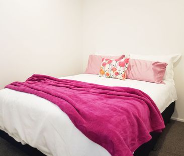 2 bedroom with Amazing Views - Photo 6