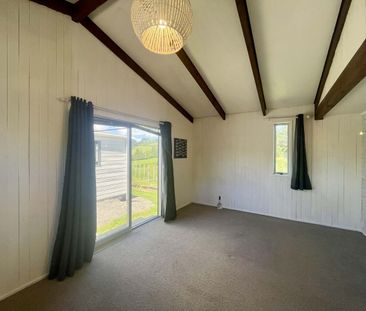 Hursthouse Homestead - Photo 2