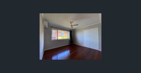 LARGE FAMILY RESIDENCE - MODERN KITCHEN - 5 AIRCON Available from 25/7/2025 - Photo 4