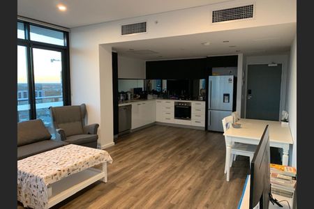 Fully Furnished Modern Apartment Living - Photo 4