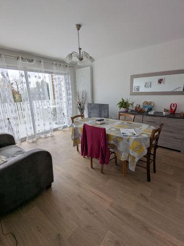 Location Appartement 2 pièces 47m² - Photo 2