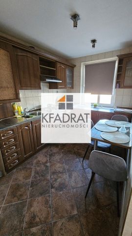 3 śliczne pokoje z balkonem czeka na najemcę :-) - Zdjęcie 2