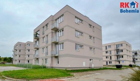 Pronájem bytu 2+kk 50 m², Za Cukrovarem , Cerhenice - Photo 2