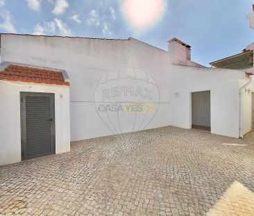 House T2 in Quinta do Anjo, Palmela - Photo 1