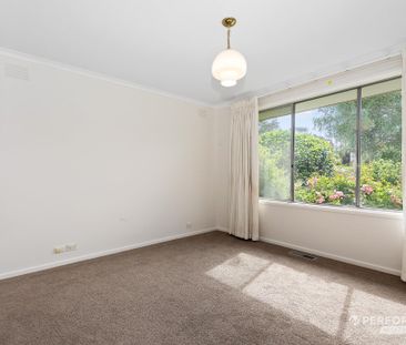 6 Cynisca Court, Wheelers Hill VIC 3150 - House For Rent | Domain - Photo 1