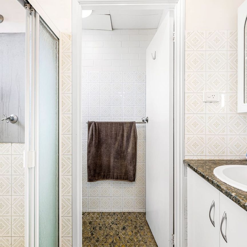 1 bedroom unit in Harristown - Photo 1