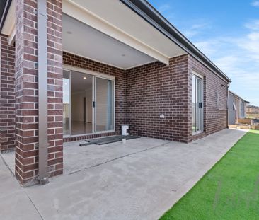 Beautiful Home in Kalkallo - Photo 6