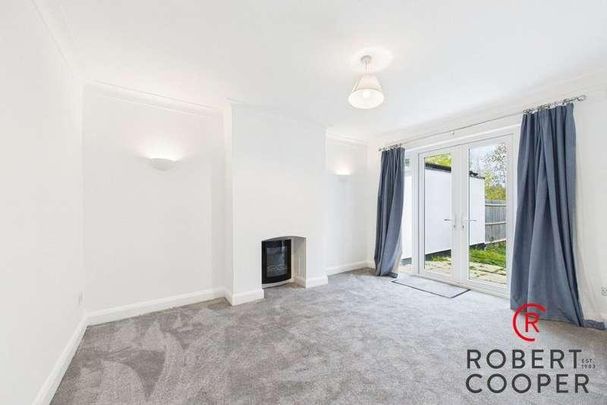 East Towers, Pinner, HA5 - Photo 1