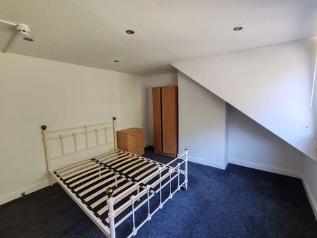 Mixed use to rent - Photo 2