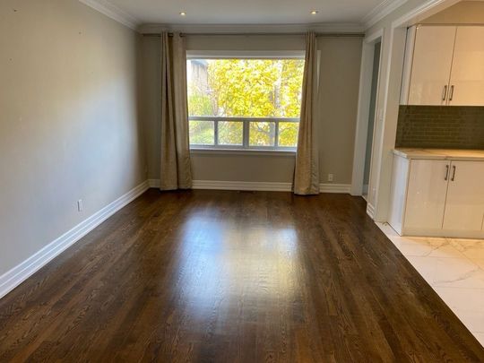 For Lease - 139 Horsham Avenue Unit# Main, Toronto, Ontario - Photo 1