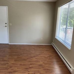 2bdrm apt 2180 mckenzie road - Photo 2