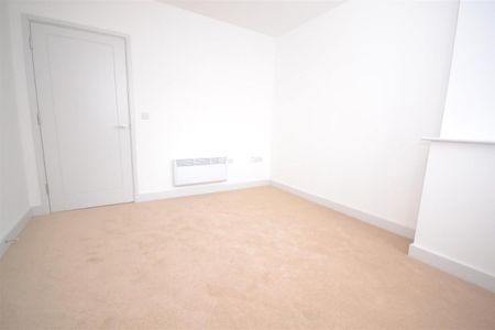 Flat 12, 310 Kings Road, Reading, Berkshire - Photo 5