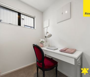 Modern Living with Spacious Indoor-Outdoor Flow in a Prime Location - Photo 6