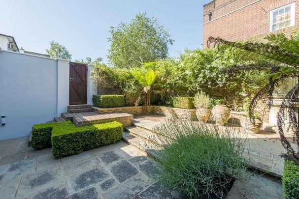 Addison Avenue, Holland, W11 - Photo 1