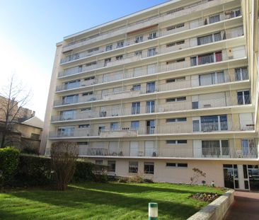 Location Appartement 2 pièces 49m² REIMS 51100 - Photo 4