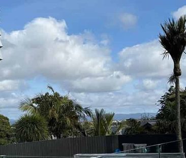 Move in with your suitcase! - Photo 5