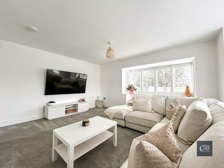 3 bedroom detached house to rent - Photo 3