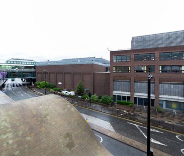 3 bed apartment to rent in Leazes Park Road, City Centre, NE1 - Photo 1