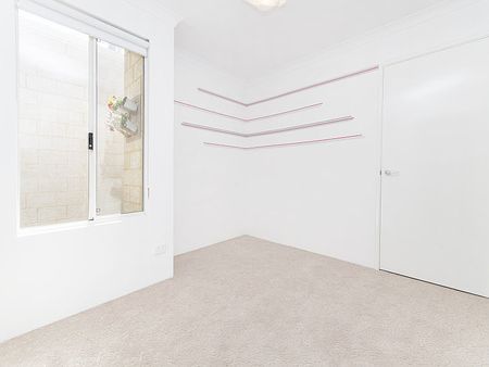 ENJOY LAKE VIEW evenings in a Million-Dollar House with a Billion-Dollar View!!! - Photo 5