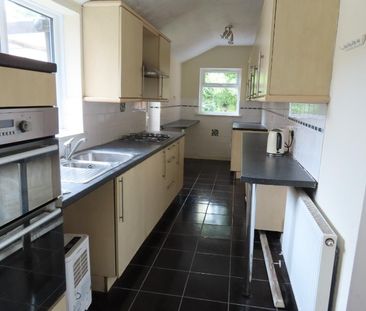 2 bed Terraced House, - Photo 4