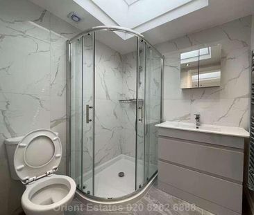 Southbourne Avenue, London, NW9 - Photo 1