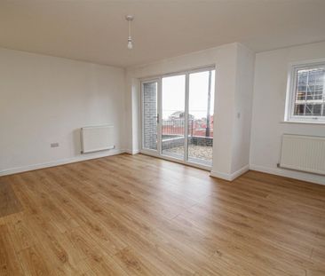 2 Bedroom Apartment - Photo 4