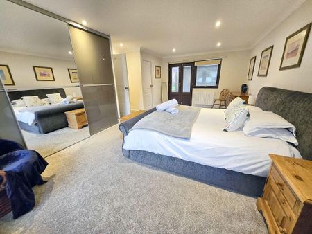 5 bed lodge to rent in NE47 - Photo 5