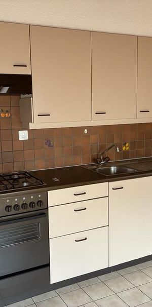 Grand appartement de 3 pièces sous combles dans immeuble historique - Foto 1