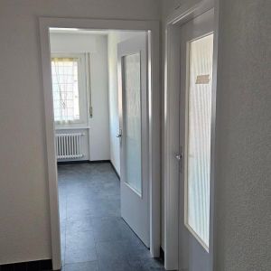 Appartement rénové de 3 1/2 pièces - Photo 2