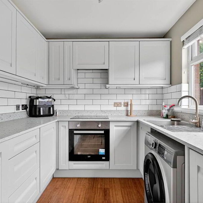 6 Park Grange, Belfast, BT4 1TP - Photo 1