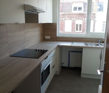 Location Appartement 2 pièces 43m² ST ANDRE LEZ LILLE 59350 - Photo 2
